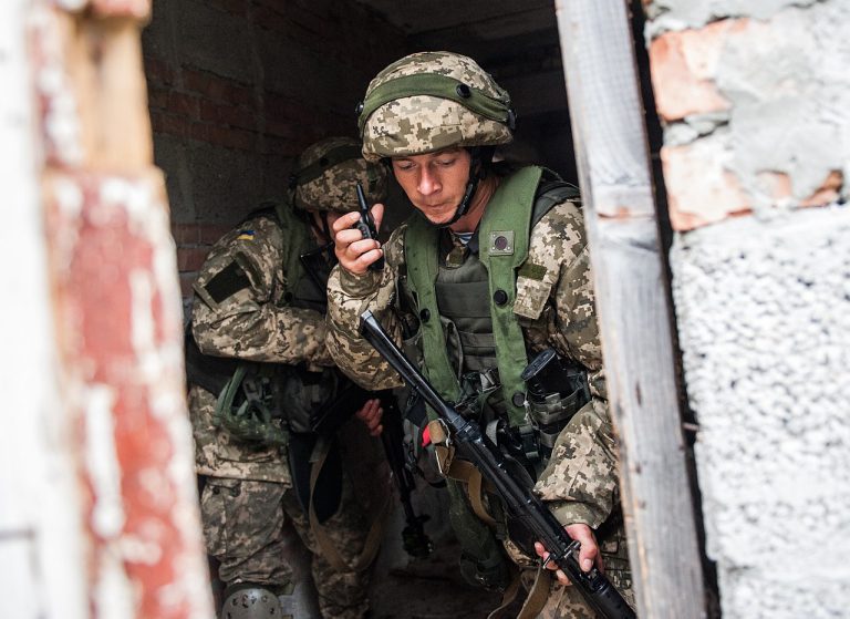 1280px-A_Ukrainian_marine_radios_back_to_base_during_exercise_Rapid_Trident_2014_in_Yavoriv,_Ukraine,_Sept_140923-A-DO651-004
