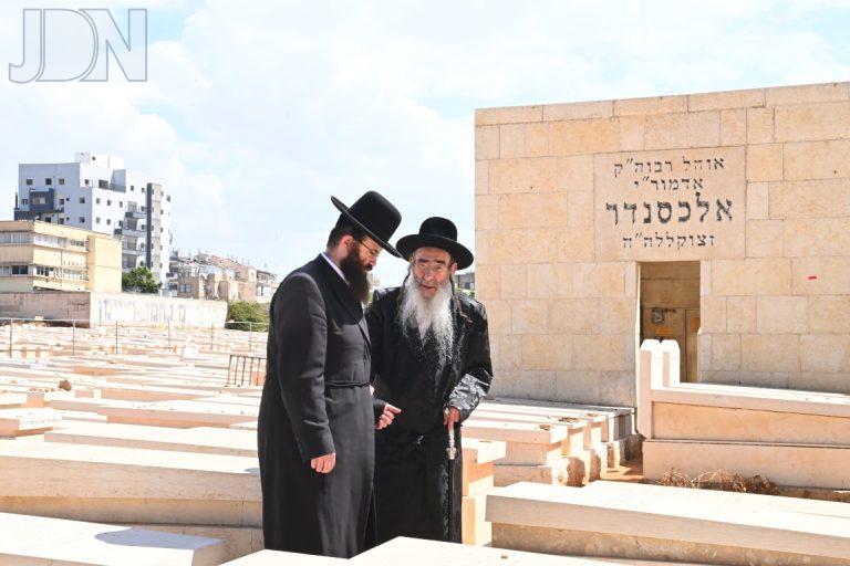אלכסנדר בית החיים בני ברק (20)