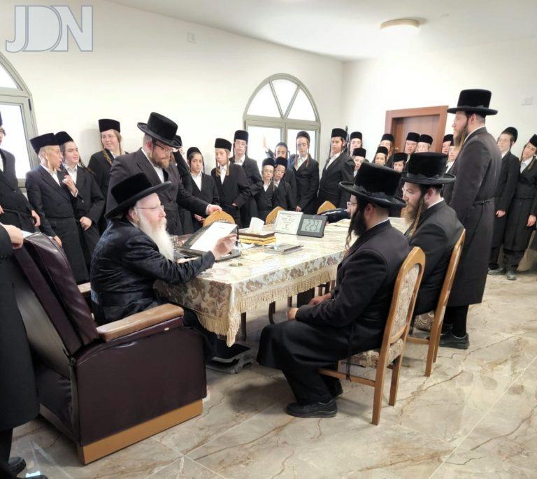 בעלזא קרית אצל קרעטשניף קרית גת (3)