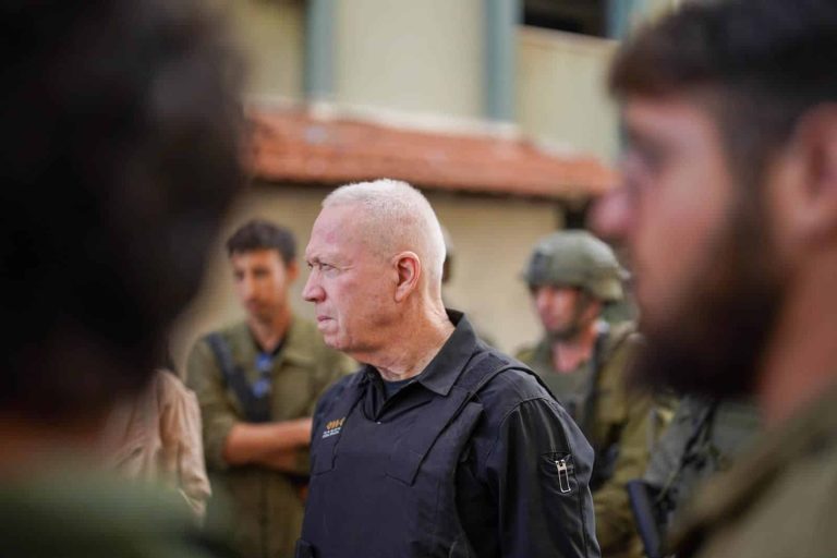 חרבות-ברזל-יואב-גלנט-בתרגיל-מלחמה-בגבול-הצפון