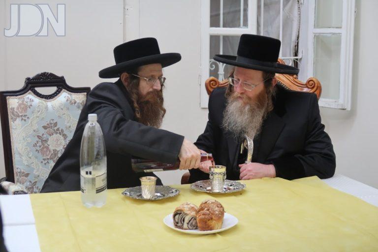 טרעבישאן קרעטשניף טשערנאוויץ ביקור (1)