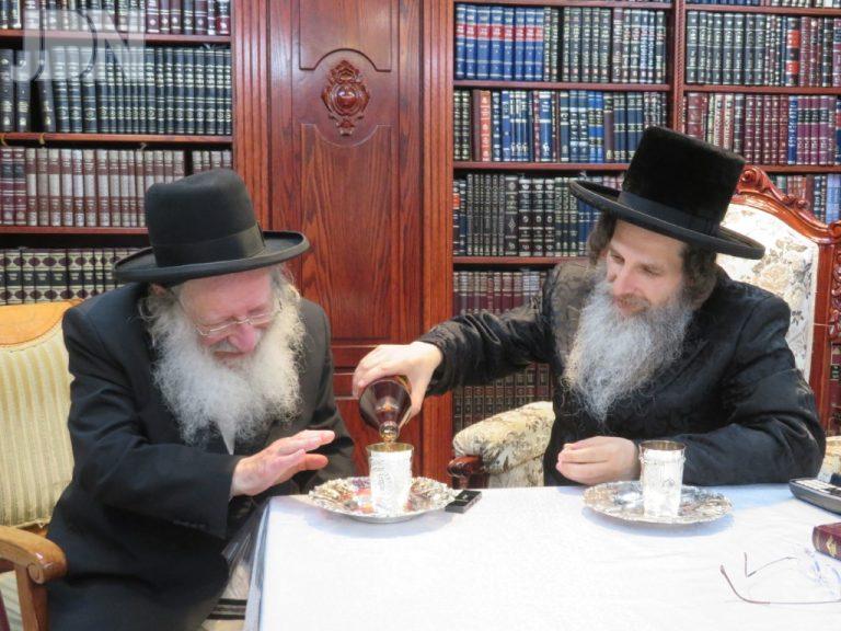 רבי יעקב אליעזר שוורצמן אצל האדמו''ר מאונגוואר- (3)