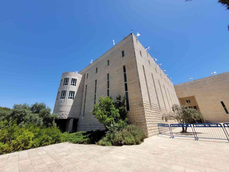 תמונה של WhatsApp_ 2024-09-17 בשעה 11.32