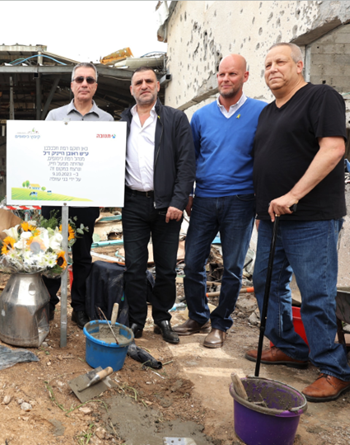 חנוכת רפת כיסופים צלם רפי דלויה (Small)