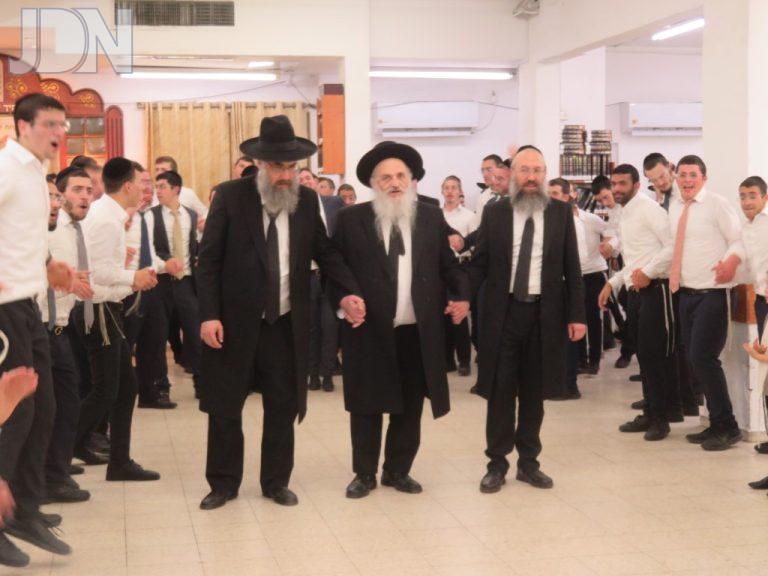נר זרח עוצם שמחת בית השואבה (6)