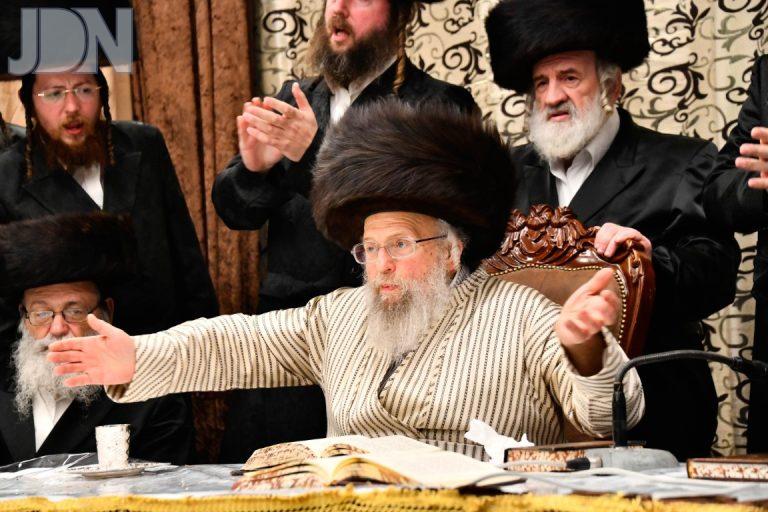 פינסק קרלין טיש אושפיזין (9)