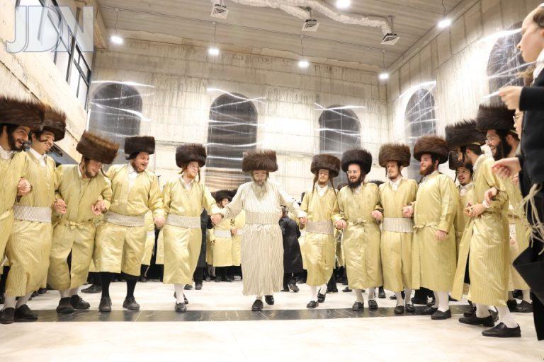 תולדות אהרן בית שמש חנוכת ביהמ''ד ושמחת בית השואבה (18)