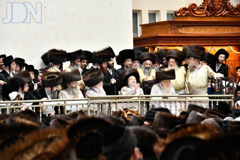 תולדות אהרן שמחת בית השואבה (16)