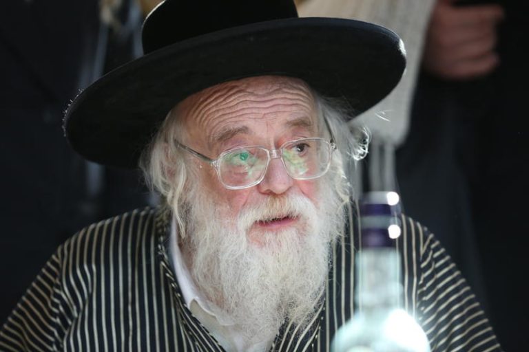 ULTRA ORTHODOX JEWISH TOLDOS AHARON