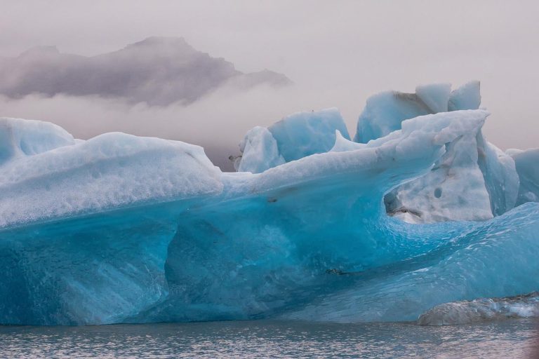 glacier-5760277_1280-768x512