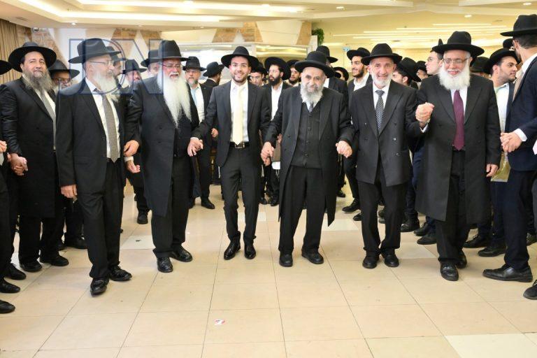 הרב רחמים עטייה חתונה נכד (13)