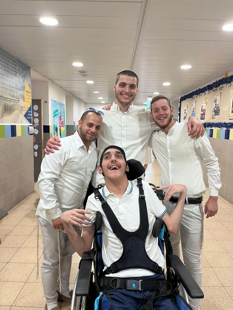עלה מתנדבים