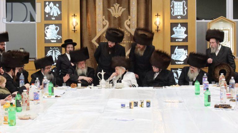 קרעטשניף סיגעט מלוה מלכה יום הצלה (8)