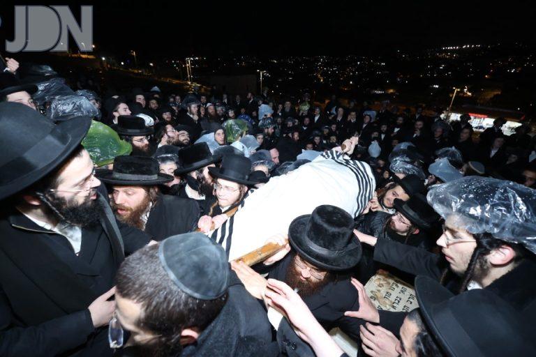 רבי שמעון שפירא זצ''ל הלוייה (49)