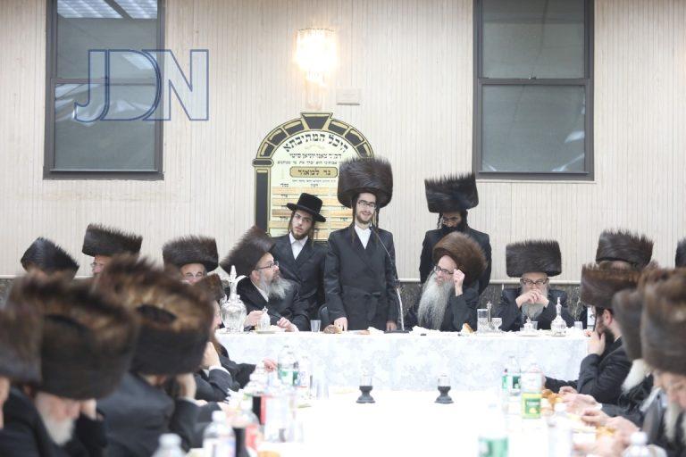 שמחת השבע ברכות ע''י קהלתינו (2)
