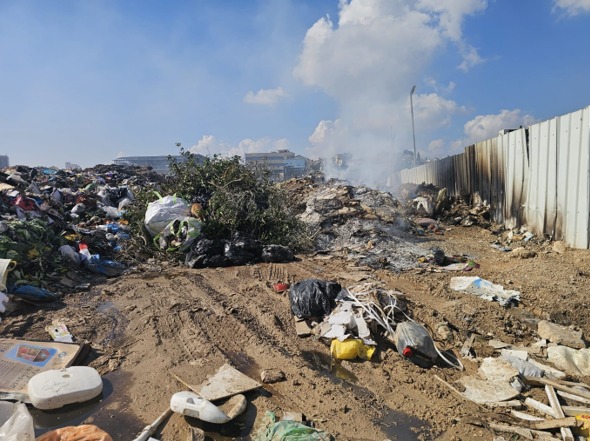 שריפת פסולת בשטח התחנה 05.11