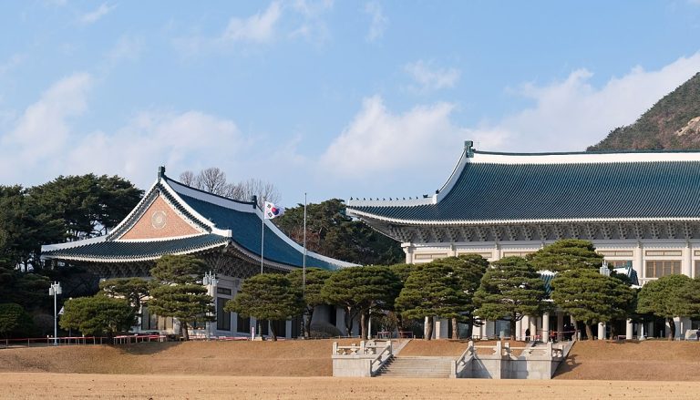 Blue_House_Seoul_3