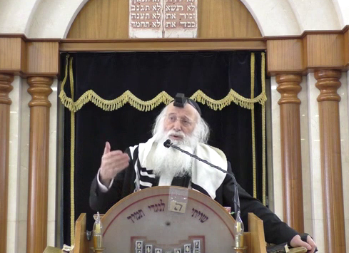 הגר''י עמית בשיחה לבני ישיבתו קרית מלאכי