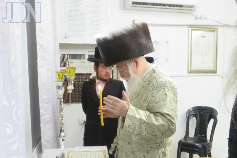האלמין חנוכה פה (222)