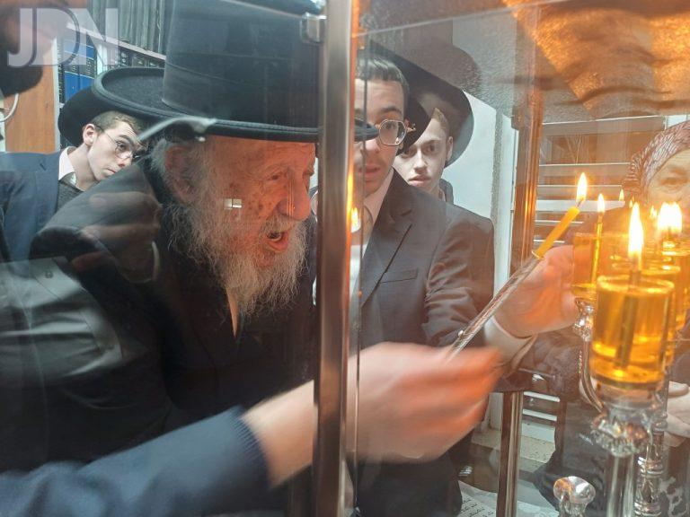הגרב''ד פוברסקי זאת חנוכה (4)