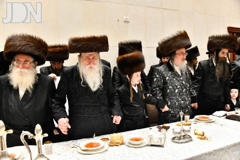 בר מצווה מכנובקא בעלזא ביאלה ב''ב צילום שוקי לרר (11)