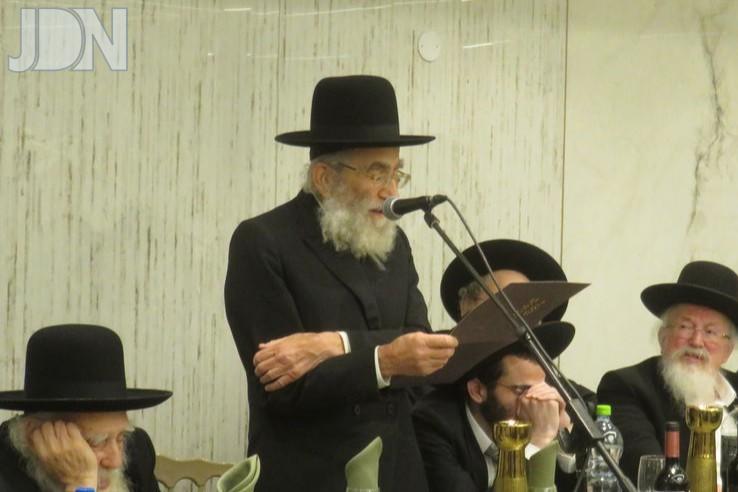 הגר''ש מרקוביץ אירוסין נכד (100)