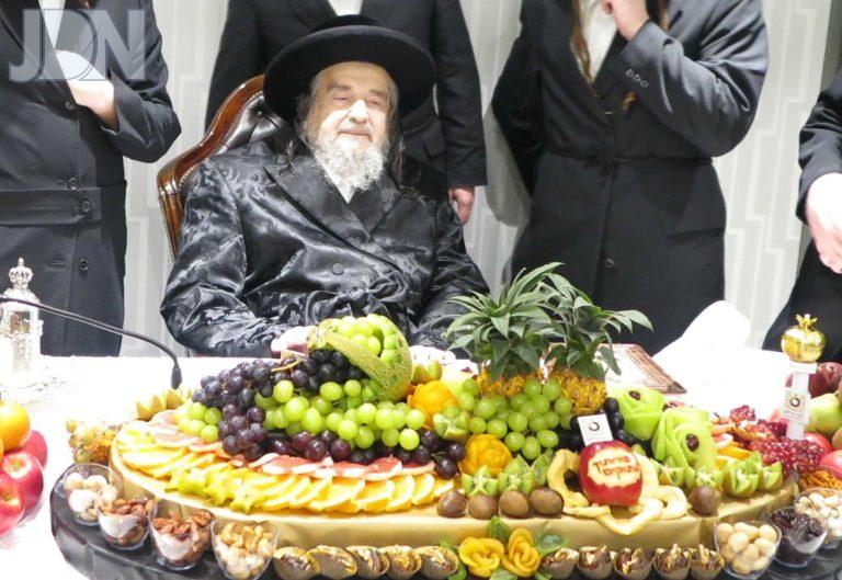 ט'''ו בשבט אצל מרן הגרי''מ שכטער תשפ''ה (7)