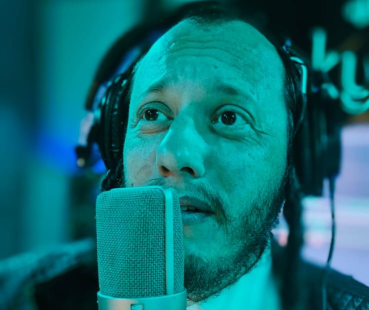 יואל רוט באולפן