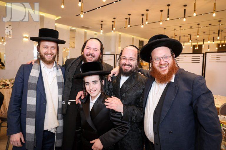 יוסל לייפער בר מצוה (18)