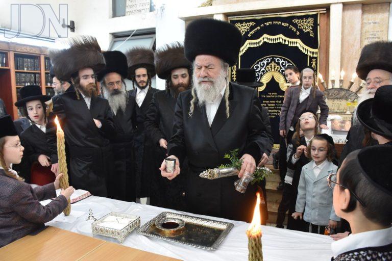 מוצ''ש עליה לתורה נכד כ''ק אדמו''ר מאשלג צילום יהודה פרקוביץ (11)