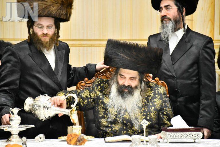 נעילת ימי השובבי''ם ושבת יארצייט בחצר הקודש זוטשקא צילום שוקי לרר (21)