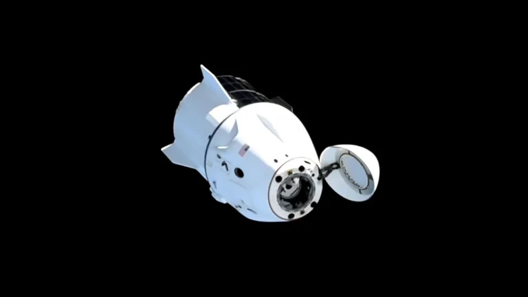 blog-dragon-undock-031725
