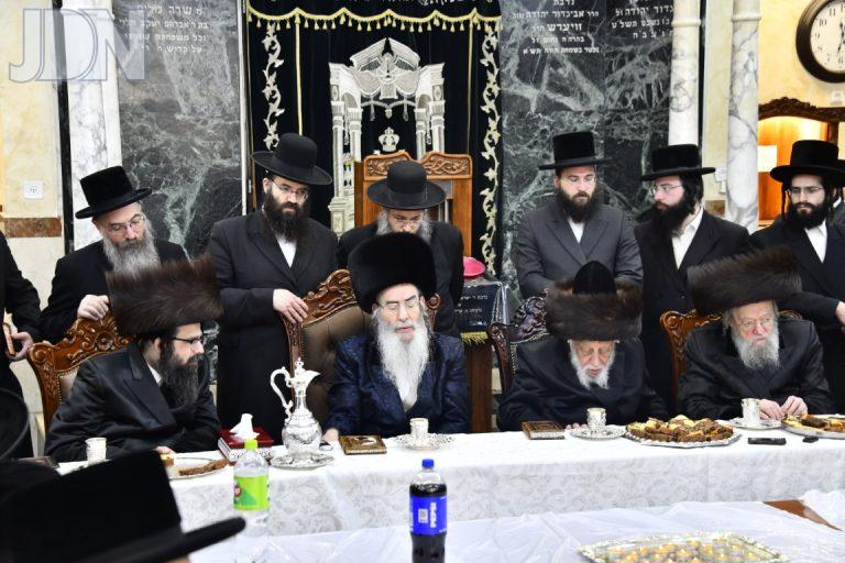 ברית בחצרות אלכסנדר קאפיטשניץ זוועהיל ארצות הברית ביאלא פשיסחה צילום שוקי לרר (41)