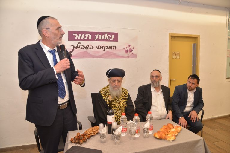 חסד נעורים (6)