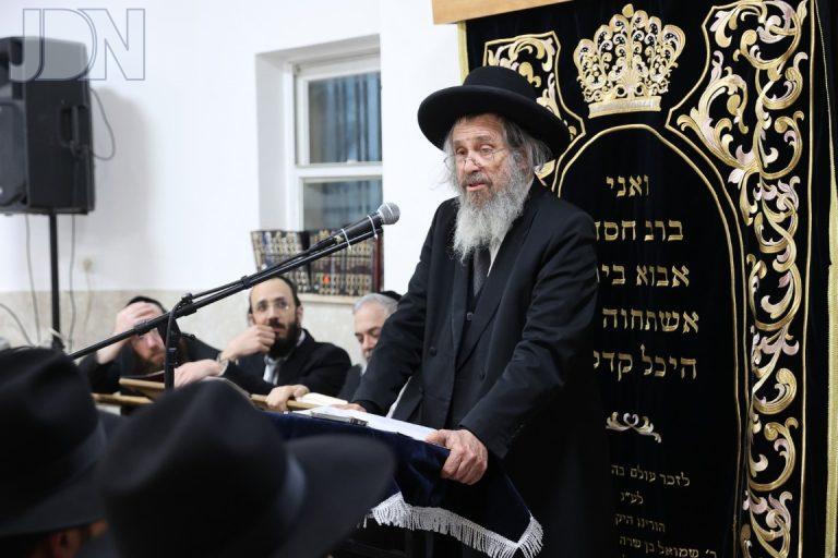 ישיבה הגדולה אהבת תורה ויצמן בקרית יערים נערך מעמד כבוד התורה צילום יעקב כהן (10)