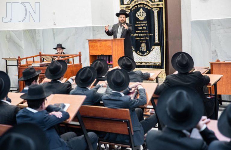 מעמד סיום זמן חורף בישיבת תורת יהודה בירושלים   (5)