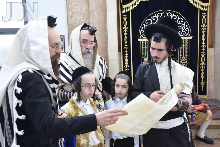 פורים בחצר הקודש אשלג תשפ''ה צילום יהודה פרקוביץ (14)