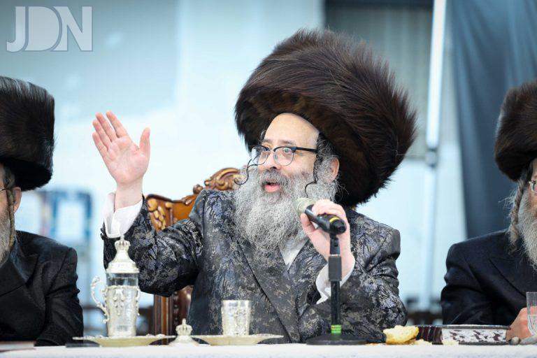 פורים בצל הגרח''צ מייזליש ראש ישיבת סאטמר צילום א אייזנבך (7)