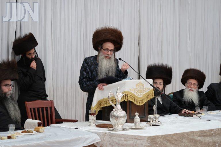 צאנז זוועהיל התכנסות אברכים לרגל כ''א אדר (7)