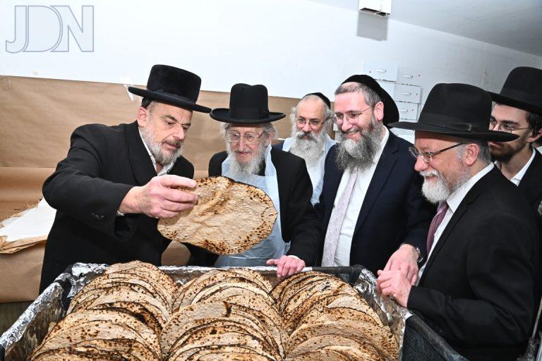 רא''י שכר שכיר באפיית מצות (16)