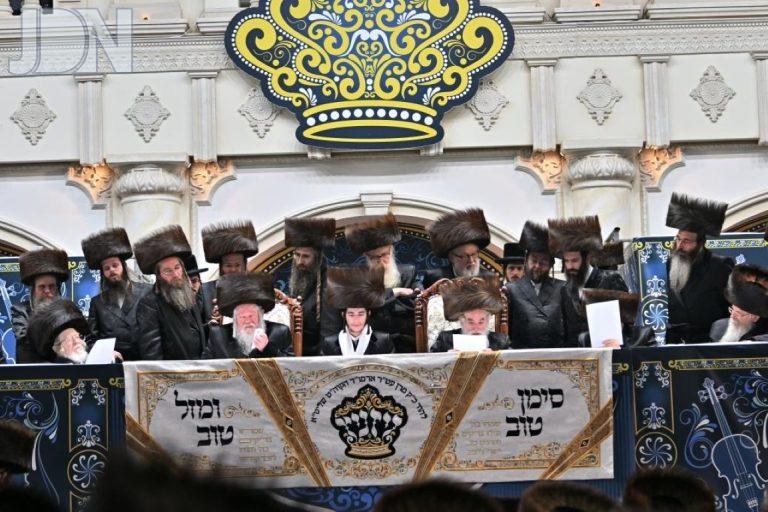 שמחת ויז'ניץ ופרמישלאן במתחם הדי סיטי בירושלים צילום יהושע פרוכטר (130)