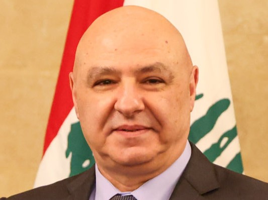 Nikos_Christodoulides_meets_with_Joseph_Aoun_(cropped)