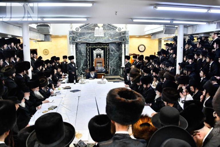 אלכסנדר נעילת חג הפסח פה (8)