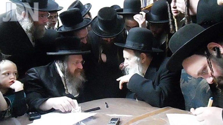 אמשינוב הרב פינק מכירת חמץ (4)
