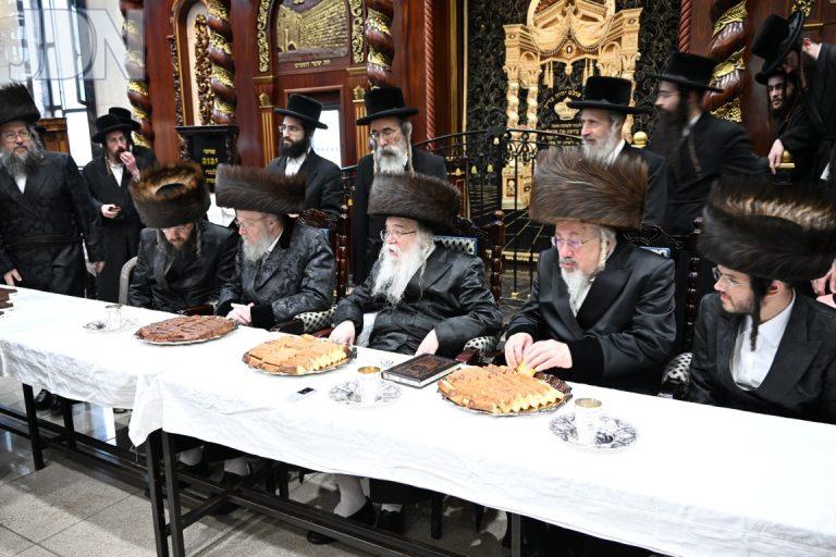 דאראג ביאלא פשיסחא זאלזיץ ברית (3)