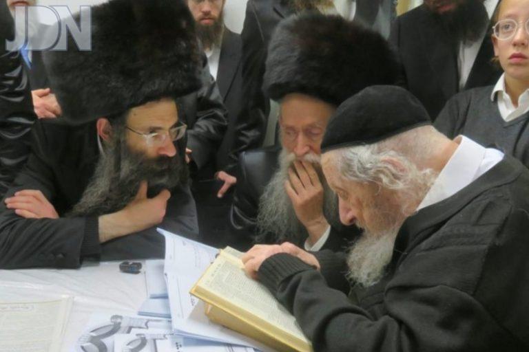 האדמו''ר מסטריקוב - ירושלים בהקבלת פני רשכבה''ג