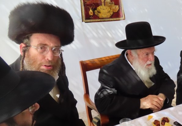 הרב מרדכי בלוי עם רבינו (2)