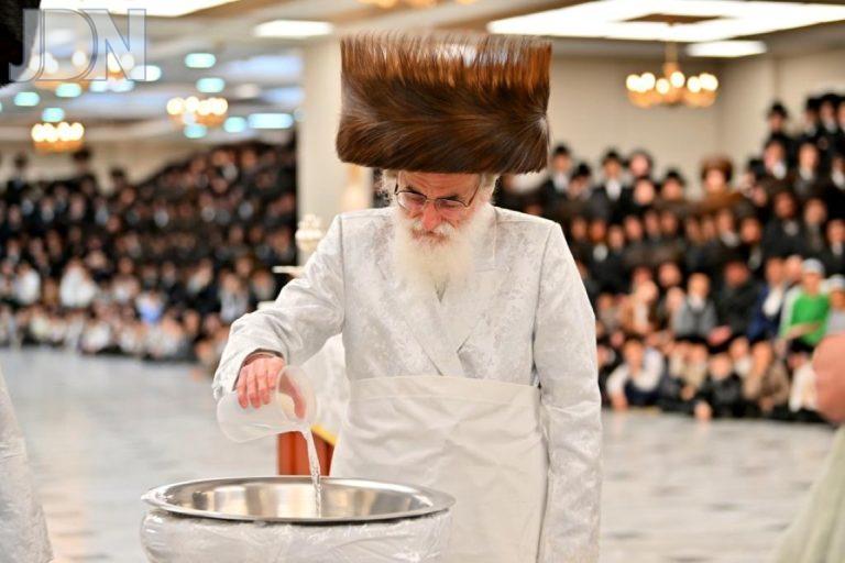 חג הפסח בחצה''ק ויזניץ צילום יהושע פרוכטר (30)