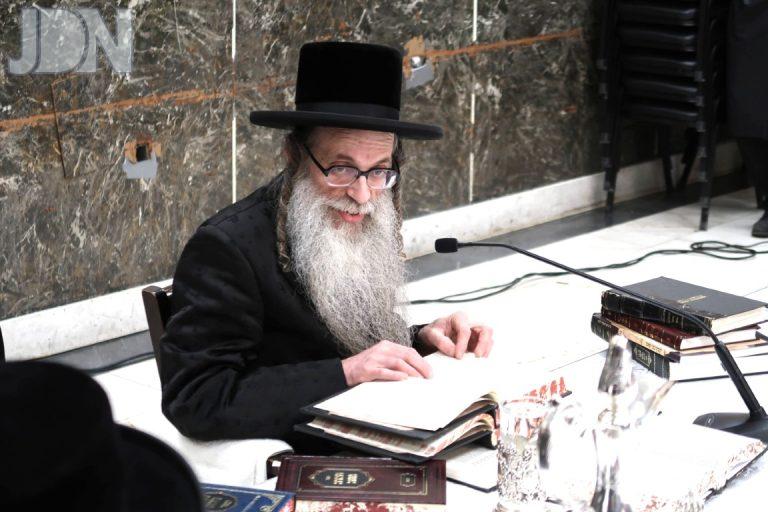 צאנז זוויעהל הילולא דברי חיים (4)