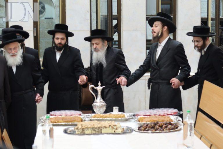 04 בריקוד טובים מאורות